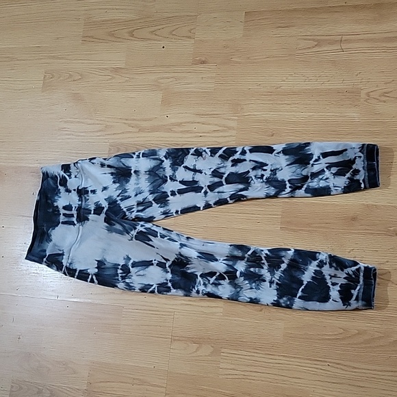 Lululemon Silver Gunmetal Grey Cream Tie Dye Align Leggings Pants Size 2 25" - Picture 1 of 2
